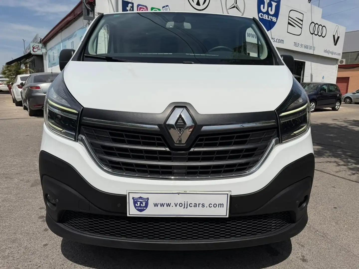 Renault Trafic Furgón 29 L1H1 Energy BluedCi 88kW Blanco - 2