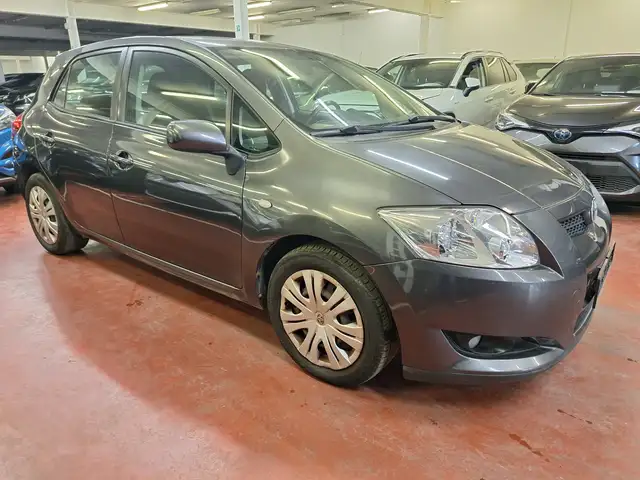 Toyota Auris Auris 1.4i VVT-i Linea Luna