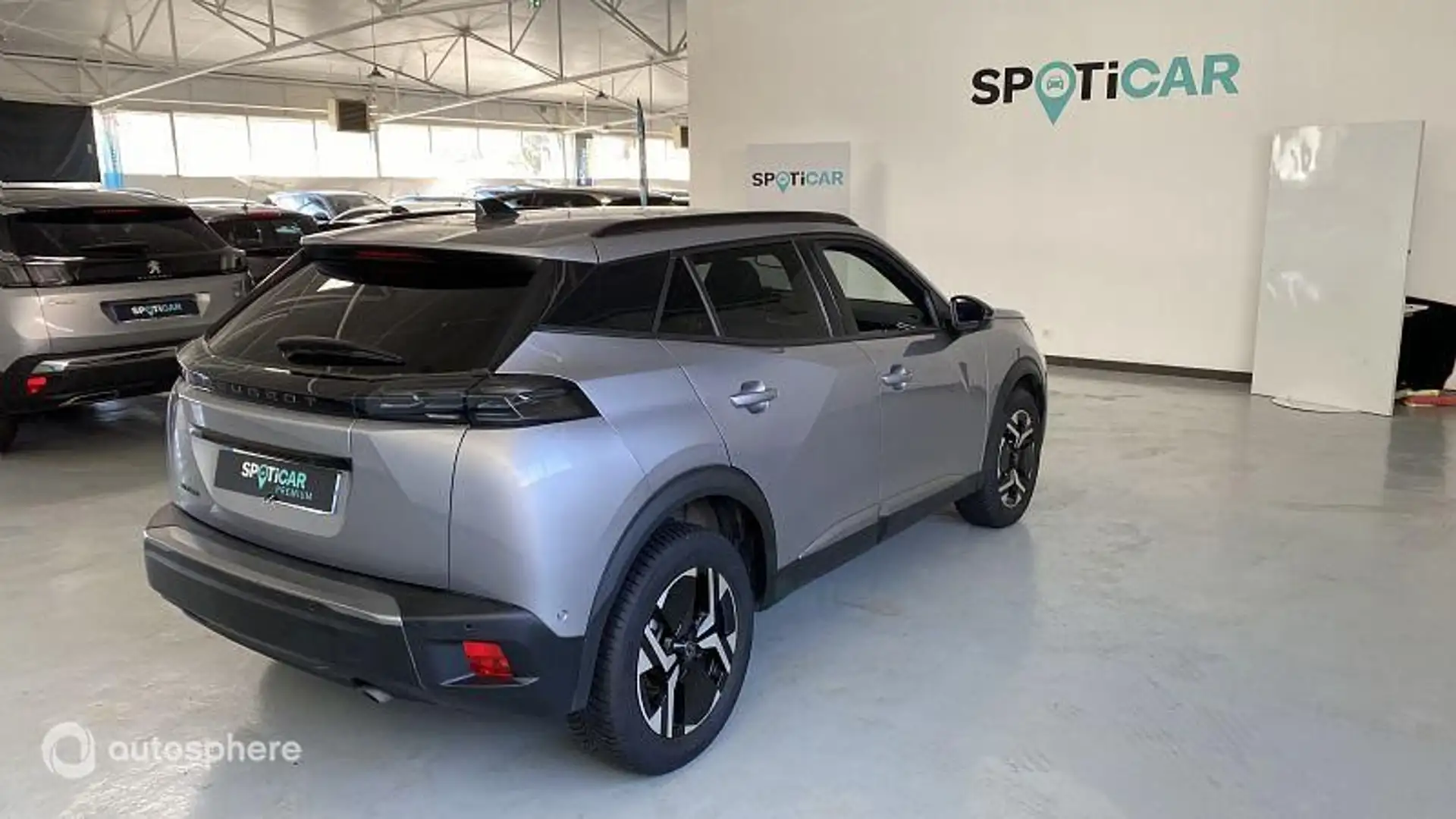Peugeot 2008 1.2 PureTech 100ch S\u0026S Allure - 2