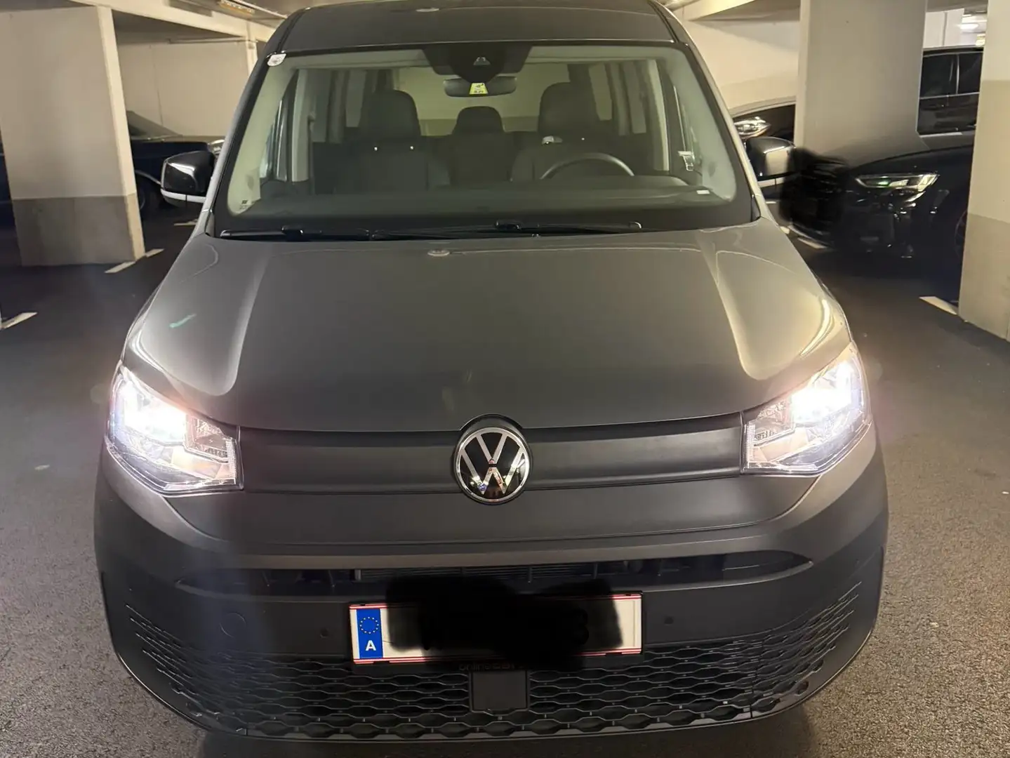 Volkswagen Caddy Caddy 2,0 TDI Grau - 2