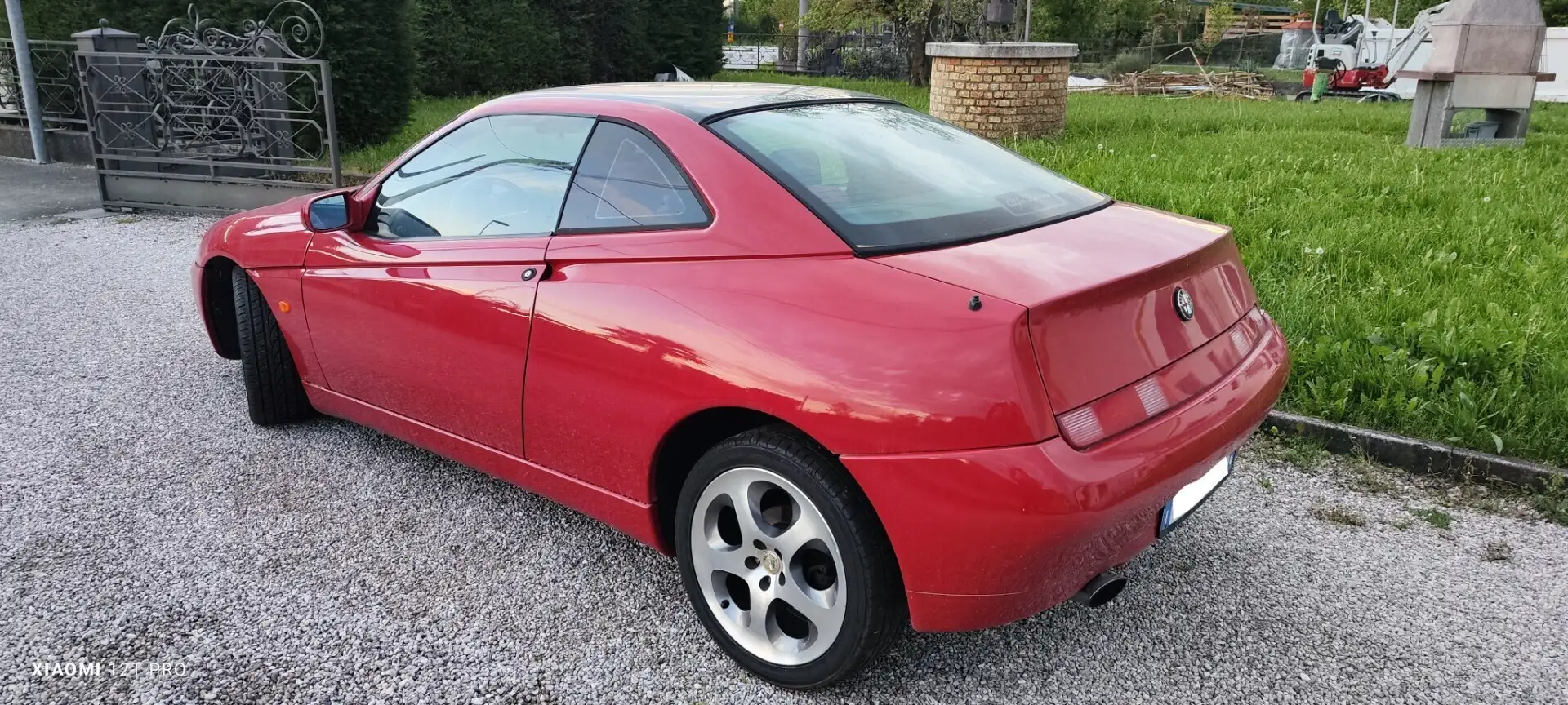 Alfa Romeo GTV COUPE' Červená - 1