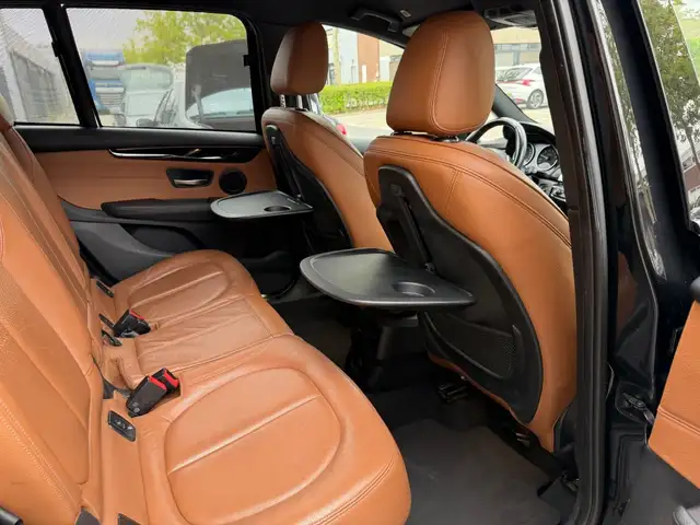 BMW 2 Series view 15