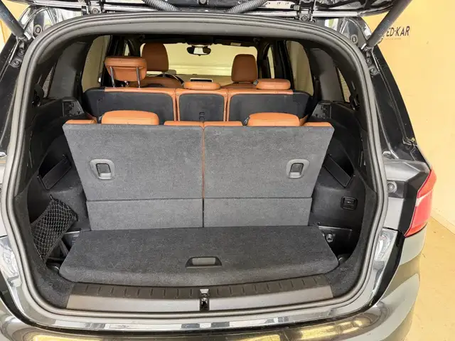BMW 2 Series view 4