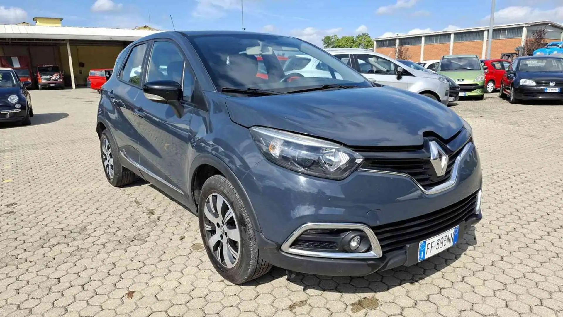 Renault Captur TCe 12V 90 CV SeS MOTORE FUMA Blu/Azzurro - 2