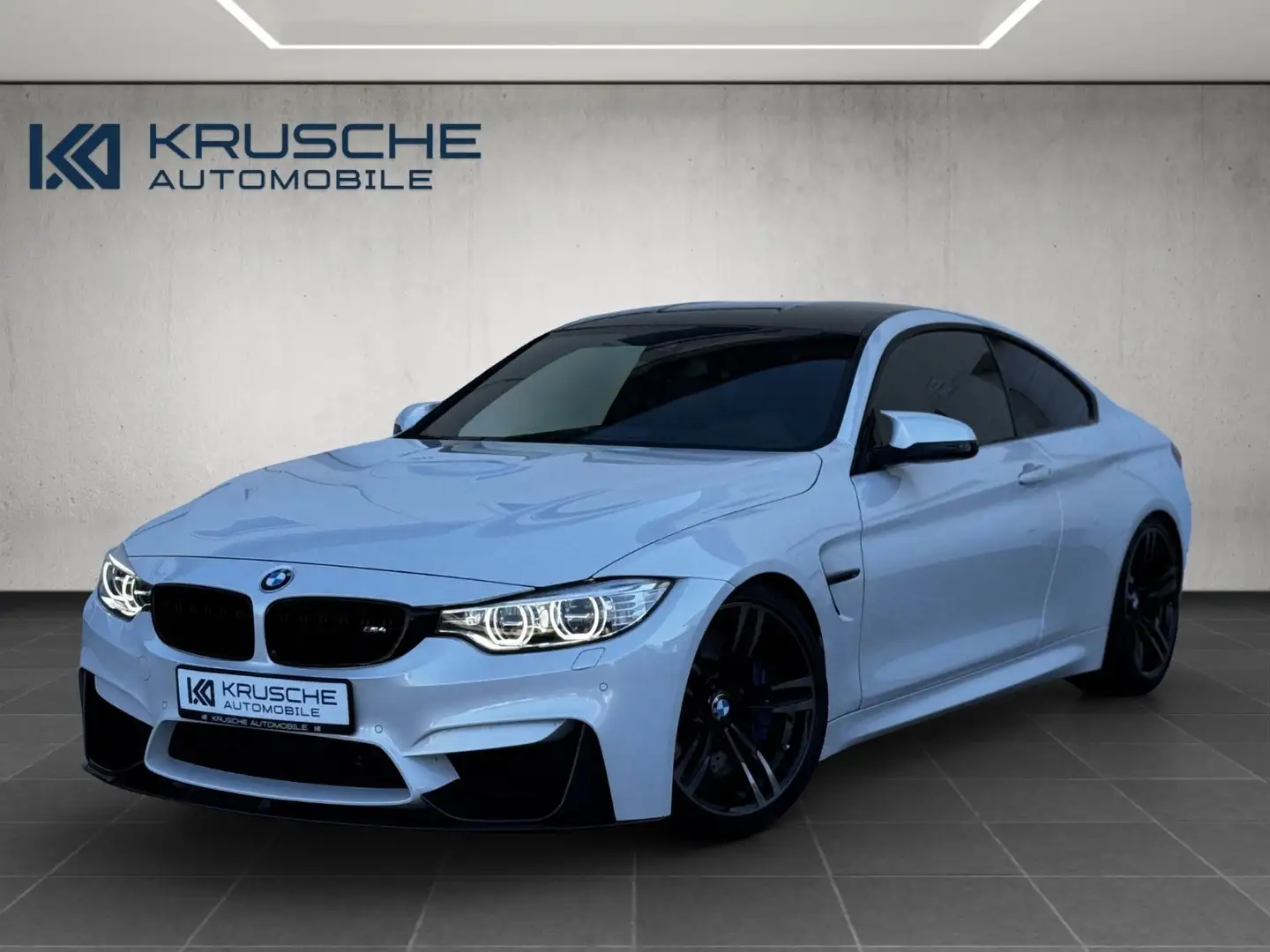 BMW M4 Coupe*Perform Auspuff+Carbon*Airlift Airride* Wit - 1