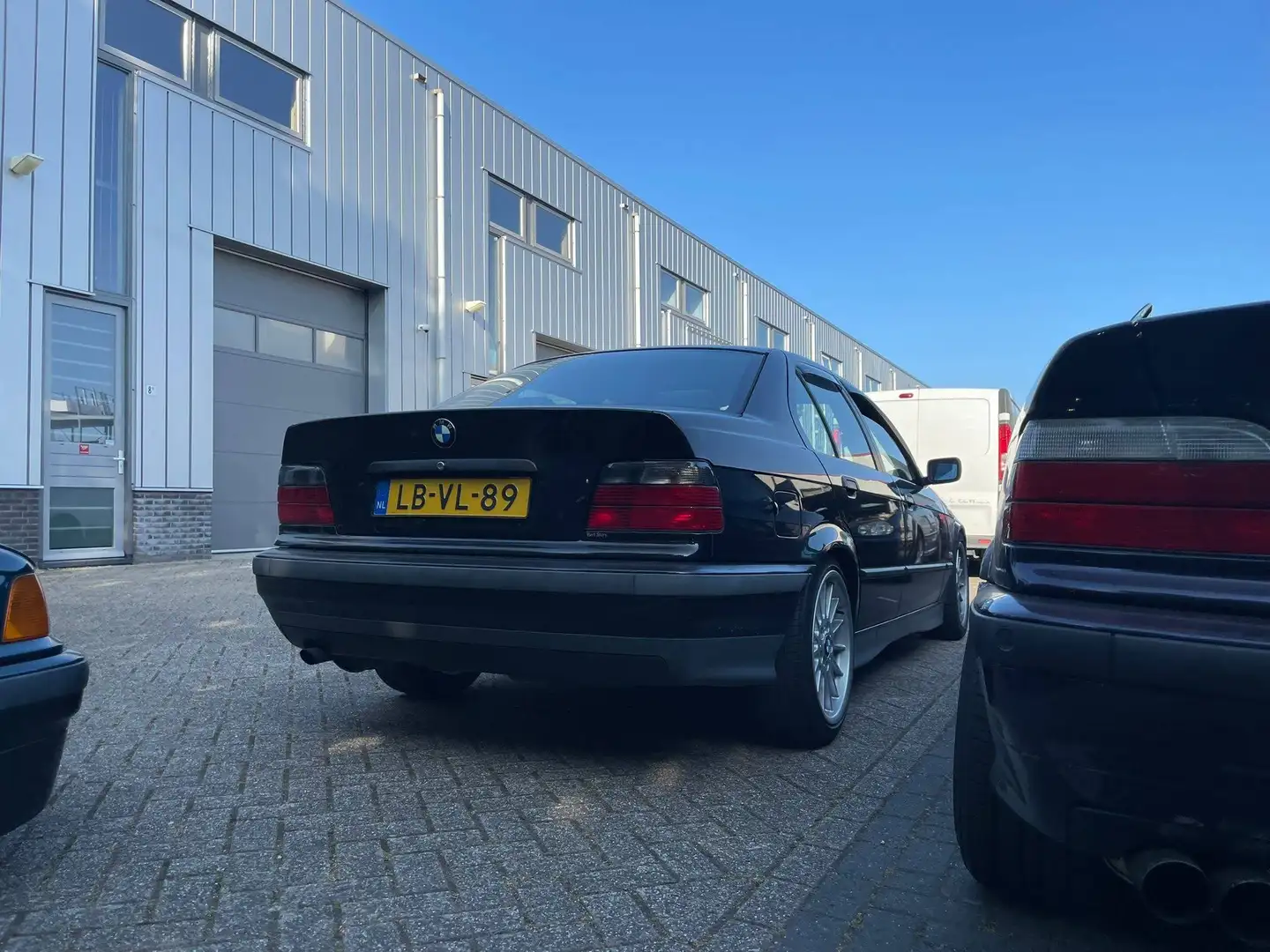 BMW 316 i Fekete - 2
