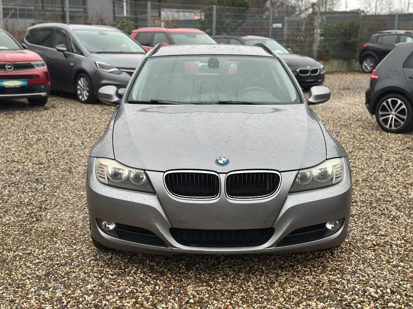 BMW 320 d EfficientDynamics Edition Navi PDC Leder Grau - 2
