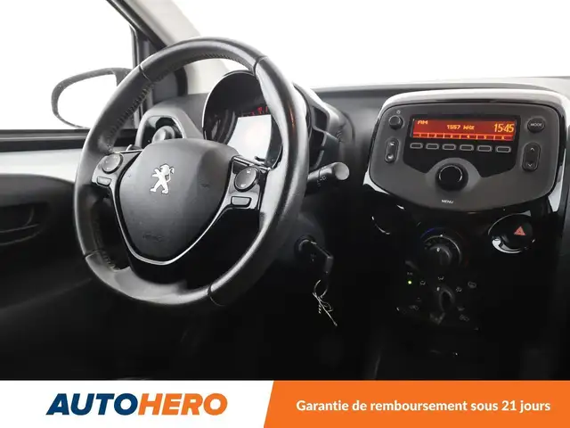Peugeot 108 view 13