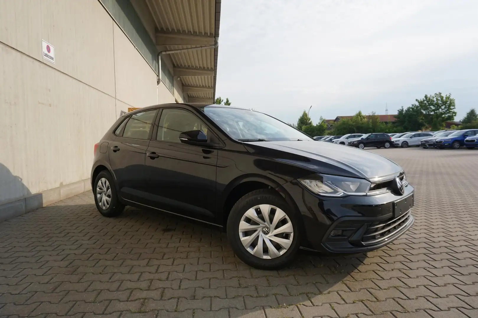 Volkswagen Polo 1.0TSI Life Navi/MirrorLink Kamera LED Czarny - 1