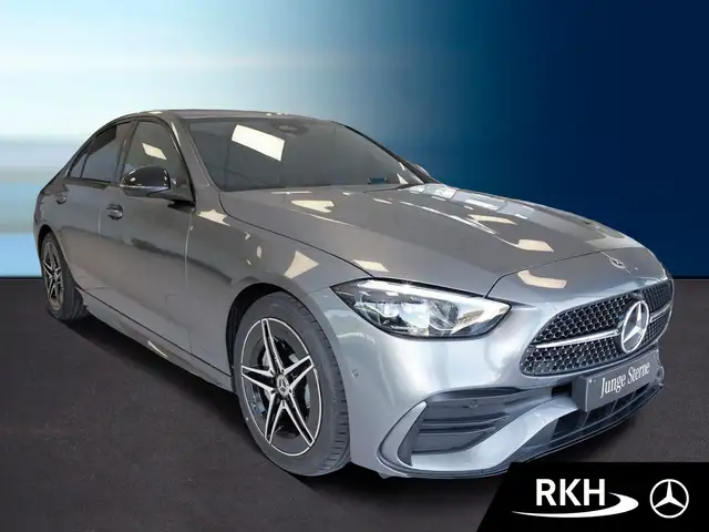 Mercedes-Benz C-Class view 2