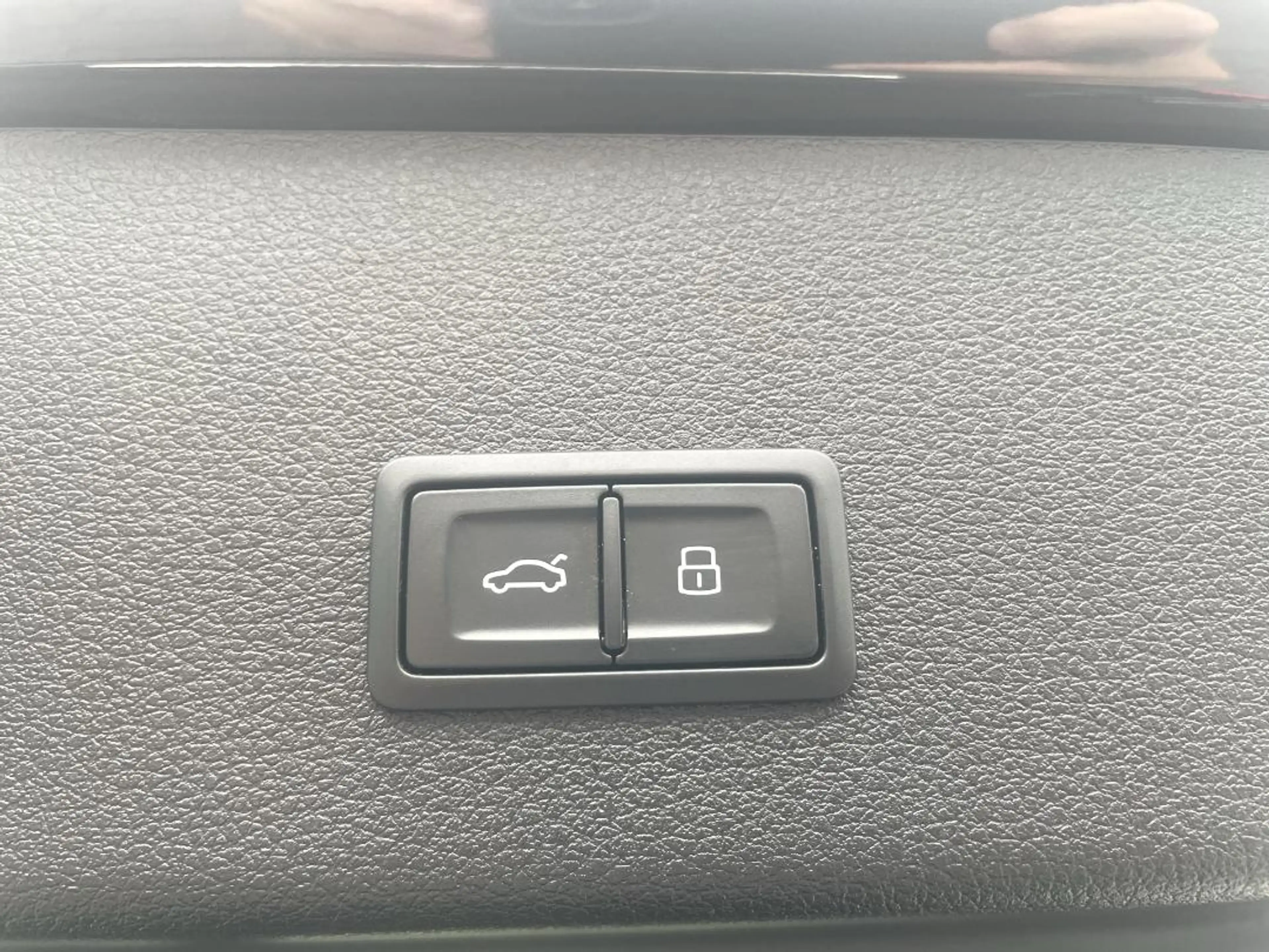Audi Q8 e-tron S line 55QUATTRO|HuD|BLACK|PANO|MATRIX|360° — photo 14