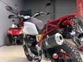 Moto Guzzi V 85 TT - thumbnail 8