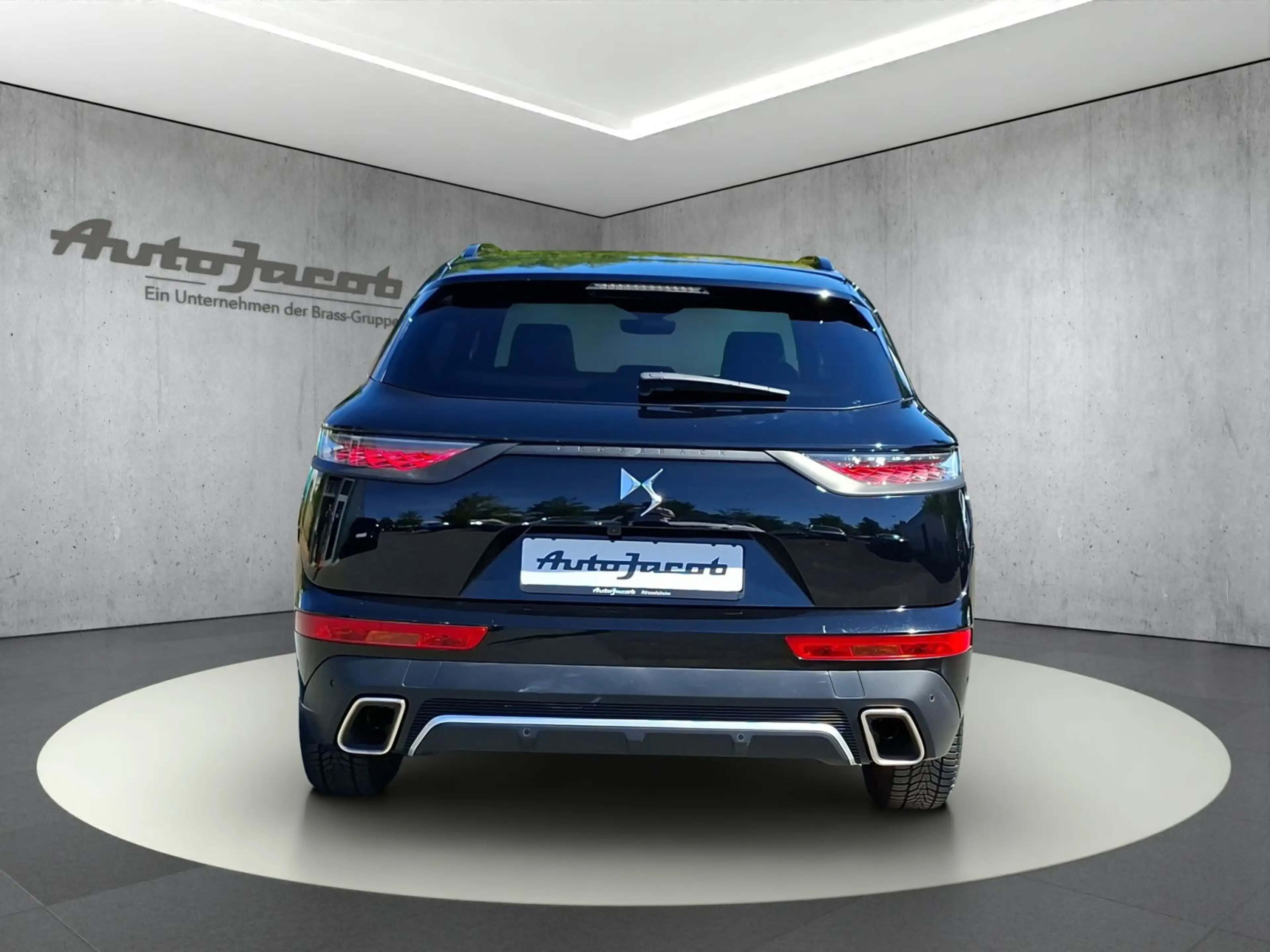 DS Automobiles DS 7 Crossback DS7 Crossback Performance Line 180 EAT8 — photo 4