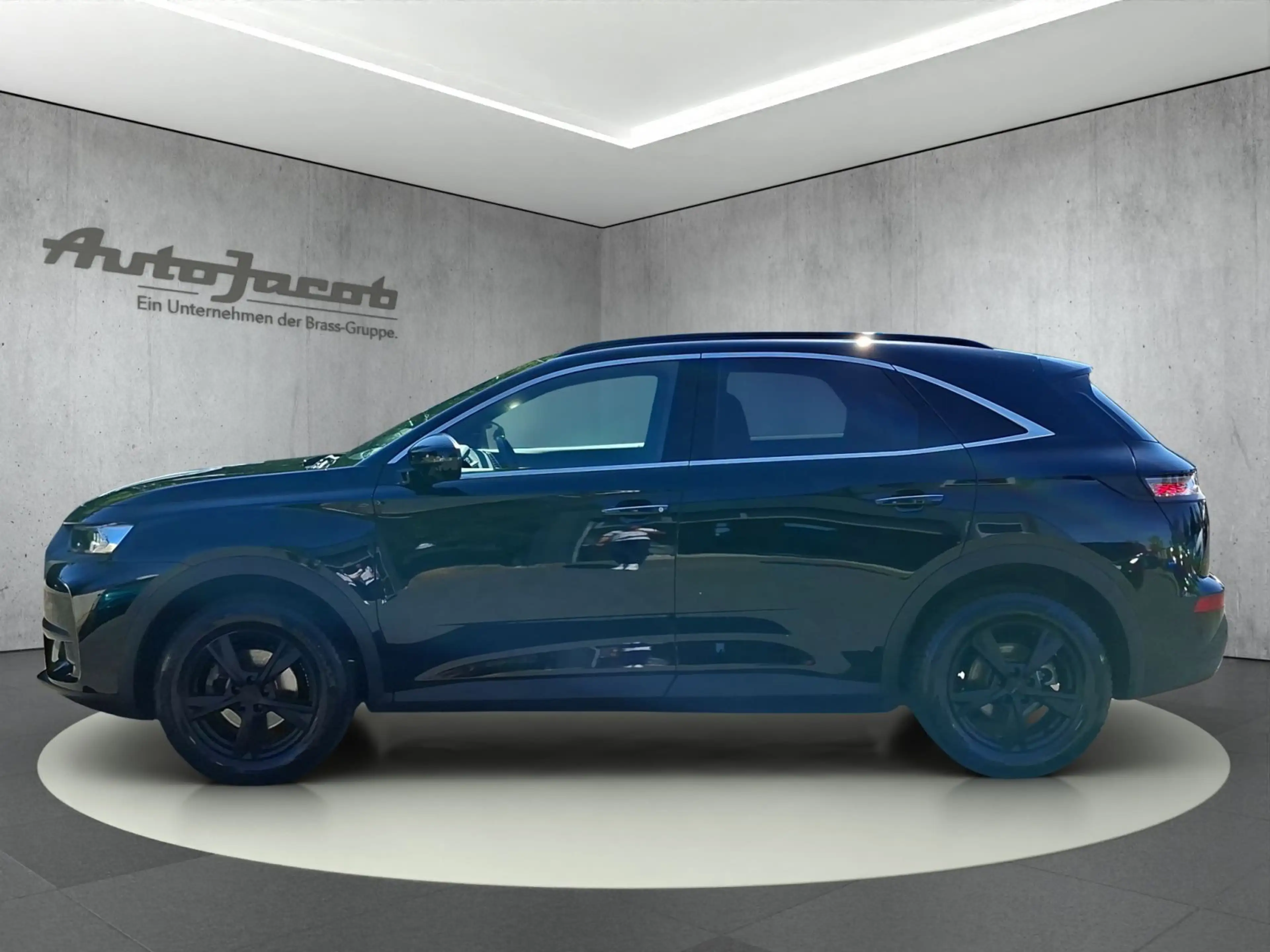 DS Automobiles DS 7 Crossback DS7 Crossback Performance Line 180 EAT8 — photo 2