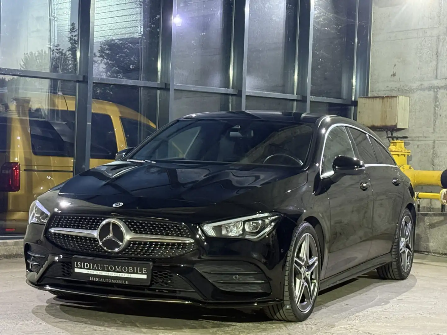 Mercedes-Benz CLA 200 AMG LED MBUX Rü-Kamera Noir - 1