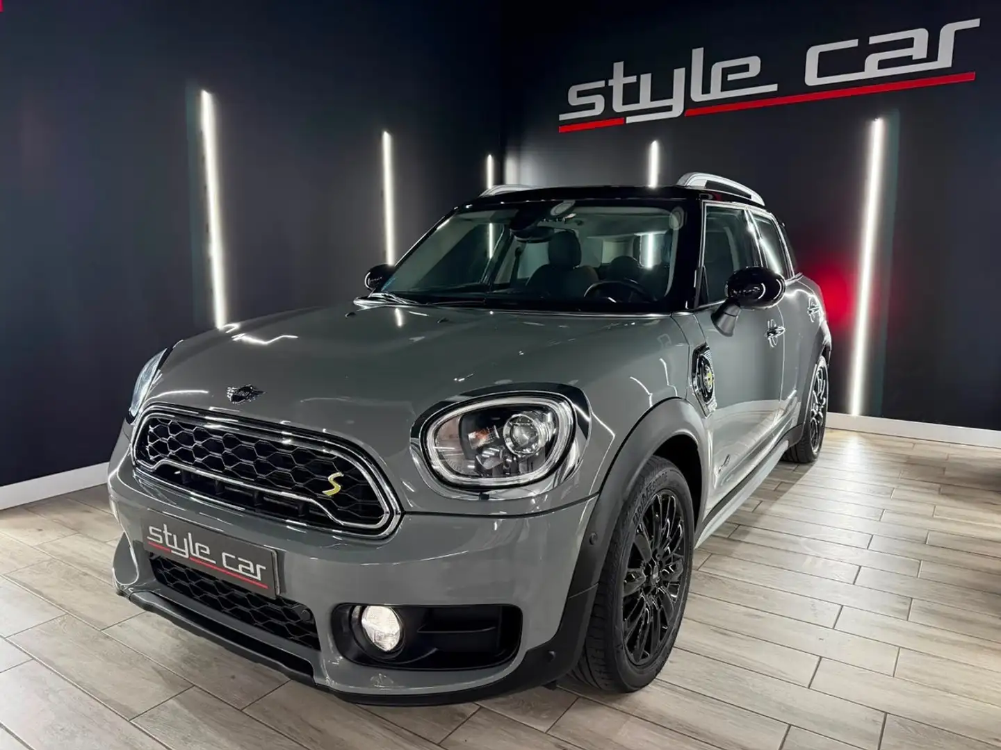 MINI Cooper Countryman S E ALL4 Gris - 1