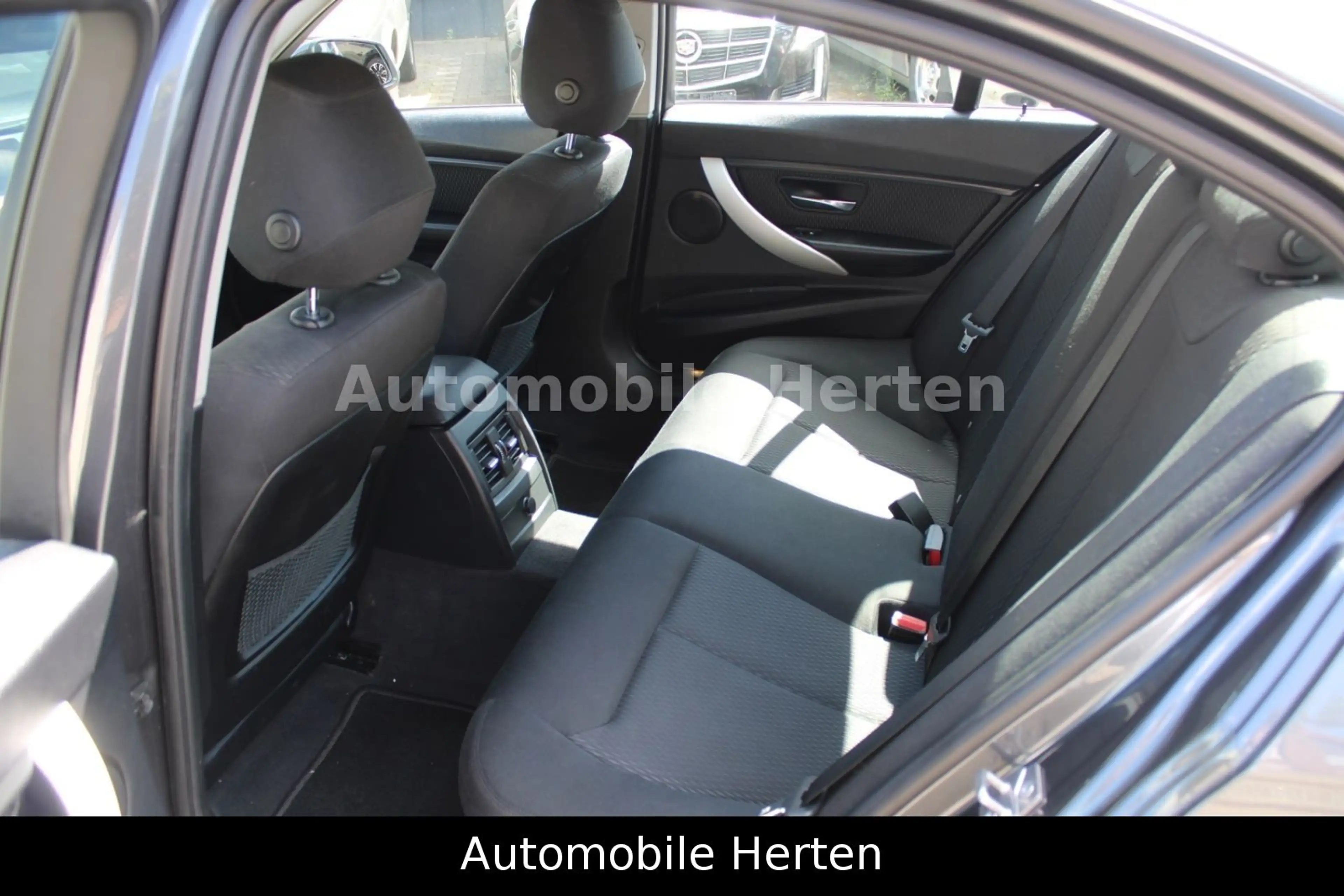 BMW 316 d LIMO*NAVI*ERST 67000KM*SHZ*TOP! — photo 14