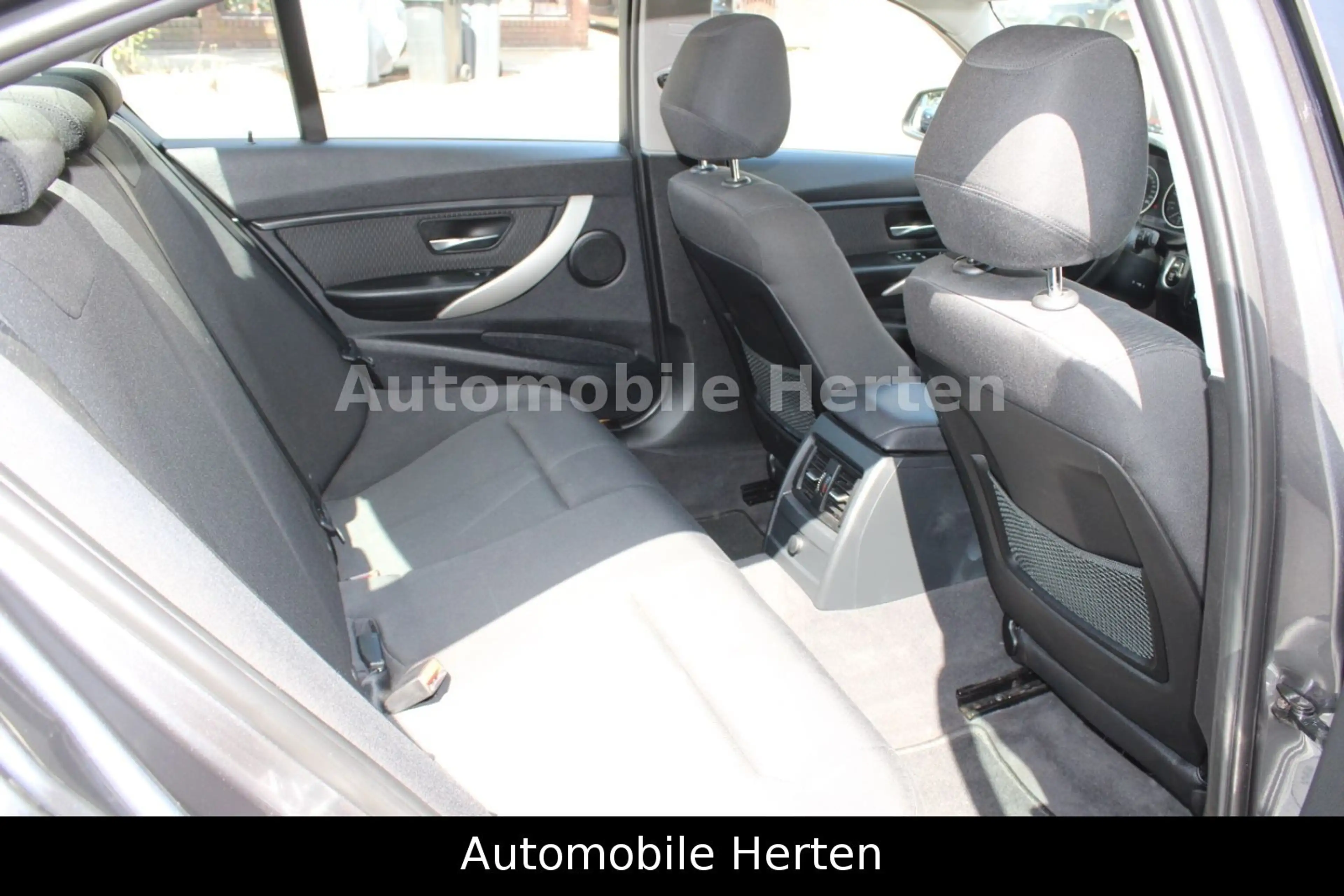 BMW 316 d LIMO*NAVI*ERST 67000KM*SHZ*TOP! — photo 10