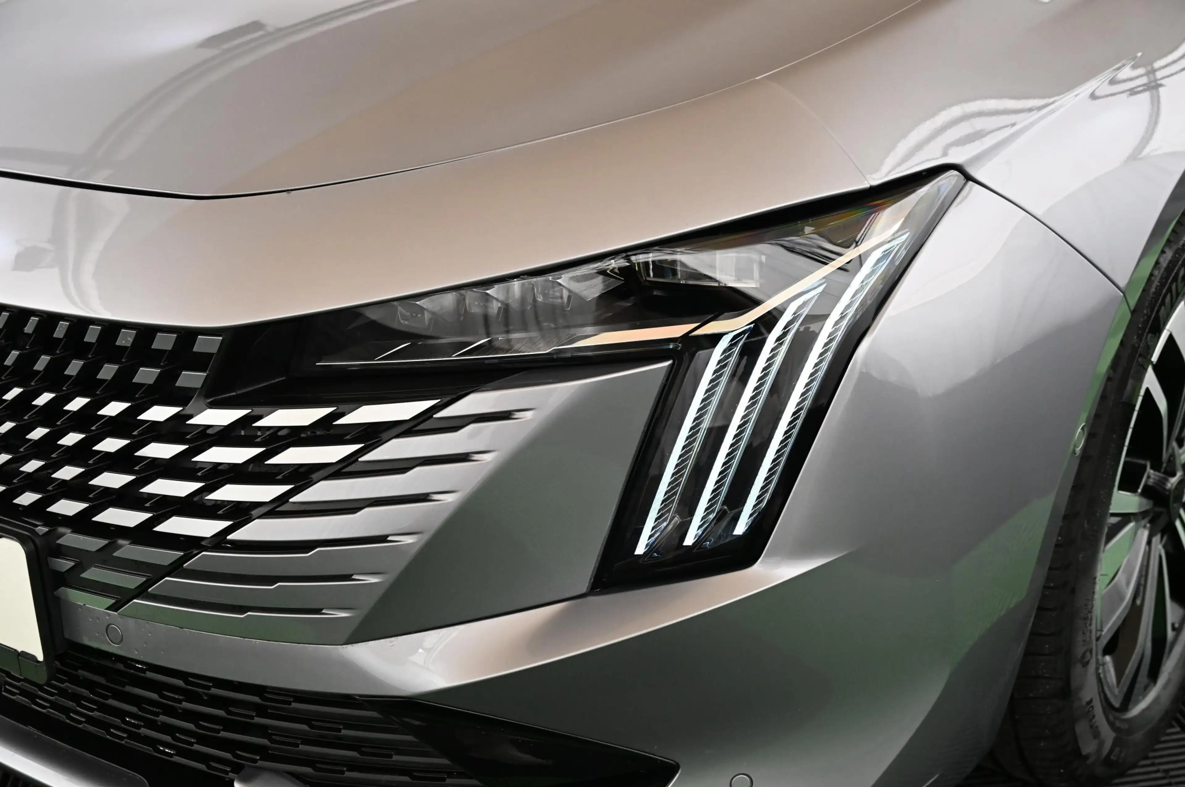 Peugeot 508 1.6 180 PHEV e-EAT8 Allure MATRIX/NAV/ACC/17 — photo 9