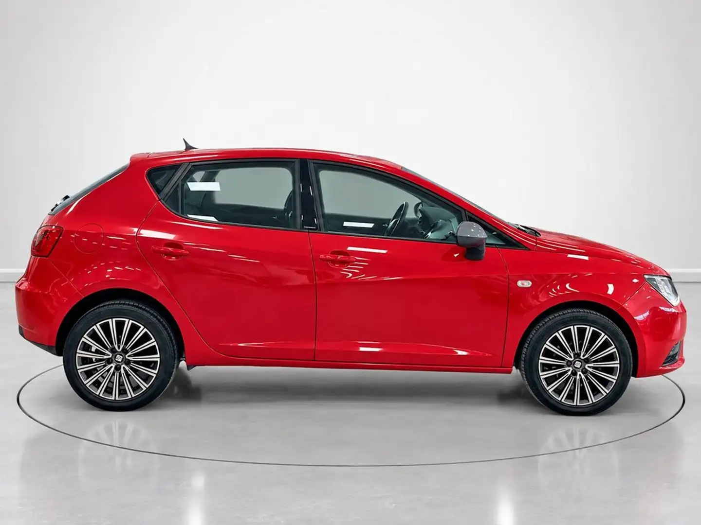 SEAT Ibiza 1.4TDI CR S&S Style 90 Rojo - 2