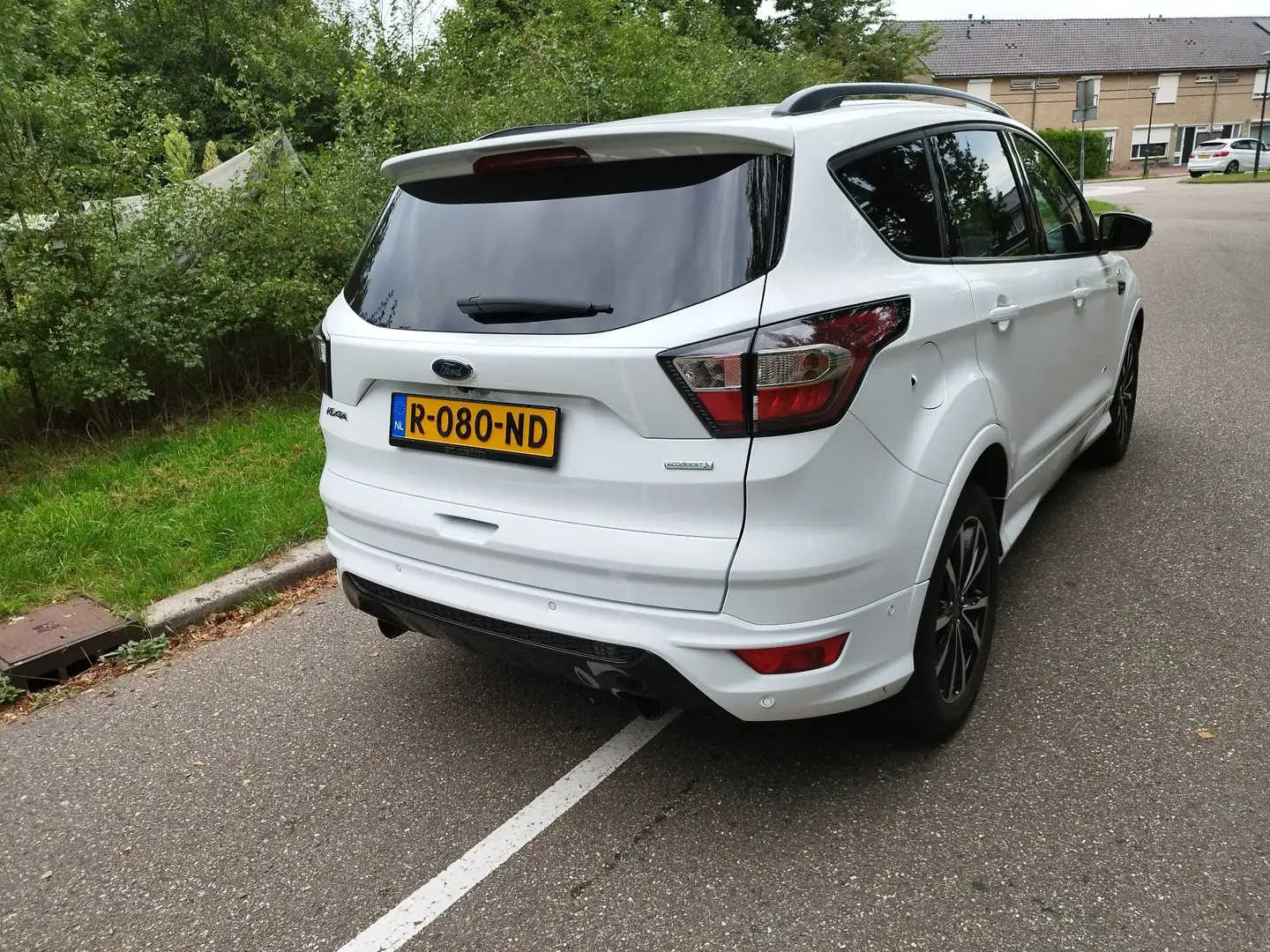 Ford Kuga 1.5 EcoBoost 4x4 Aut. ST-Line Wit - 2