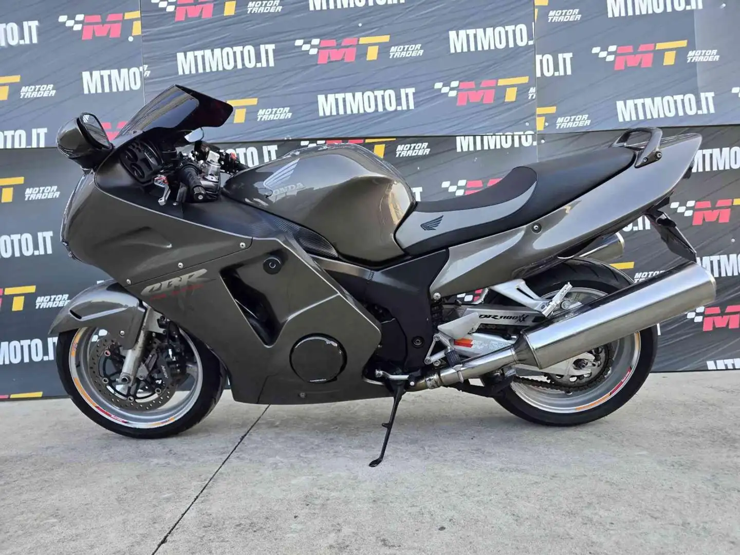 Honda CBR 1100 Carburatori Gris - 2