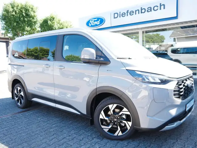Ford Tourneo Custom