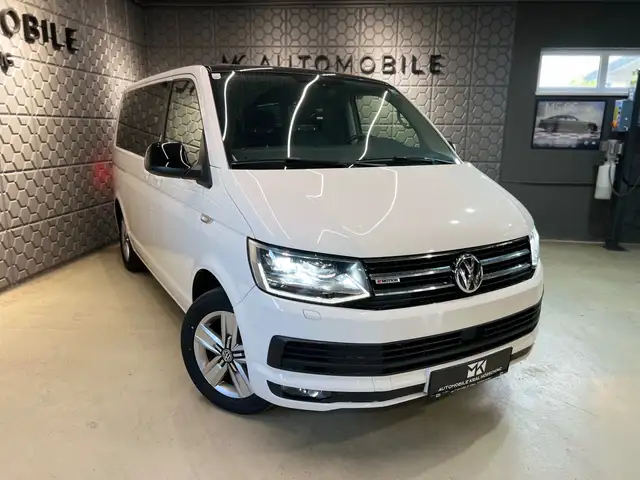 Volkswagen Multivan view 3