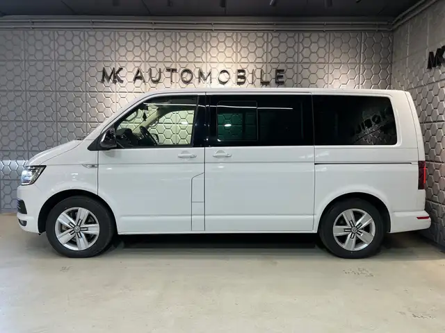 Volkswagen Multivan view 4