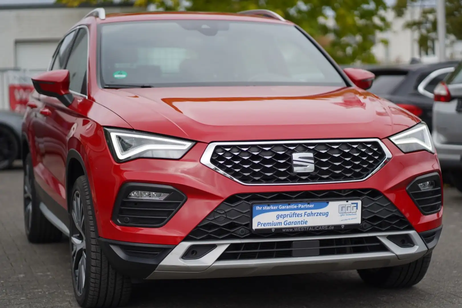 SEAT Ateca Xperience LED Navi DAB+ Kamera ACC 19" Rot - 1