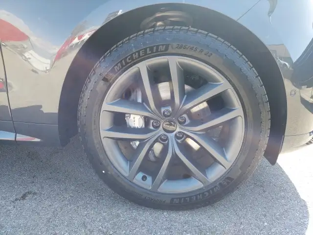 Land Rover Range Rover Sport P460e Dynamic SE PHEV Momentum Ansicht 4