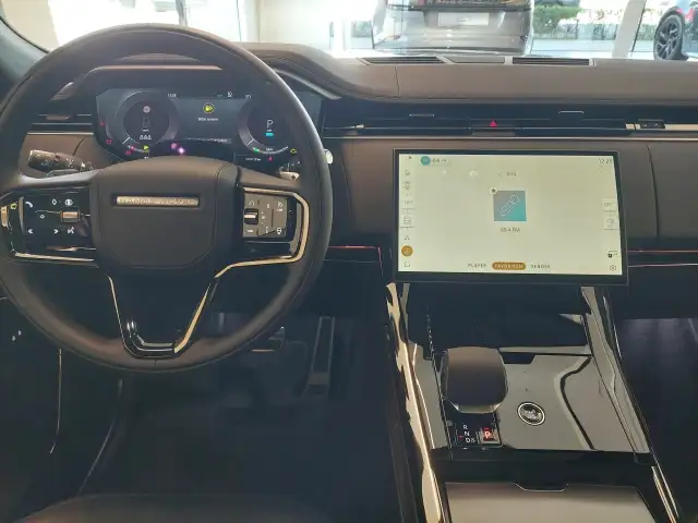 Land Rover Range Rover Sport P460e Dynamic SE PHEV Momentum Ansicht 13