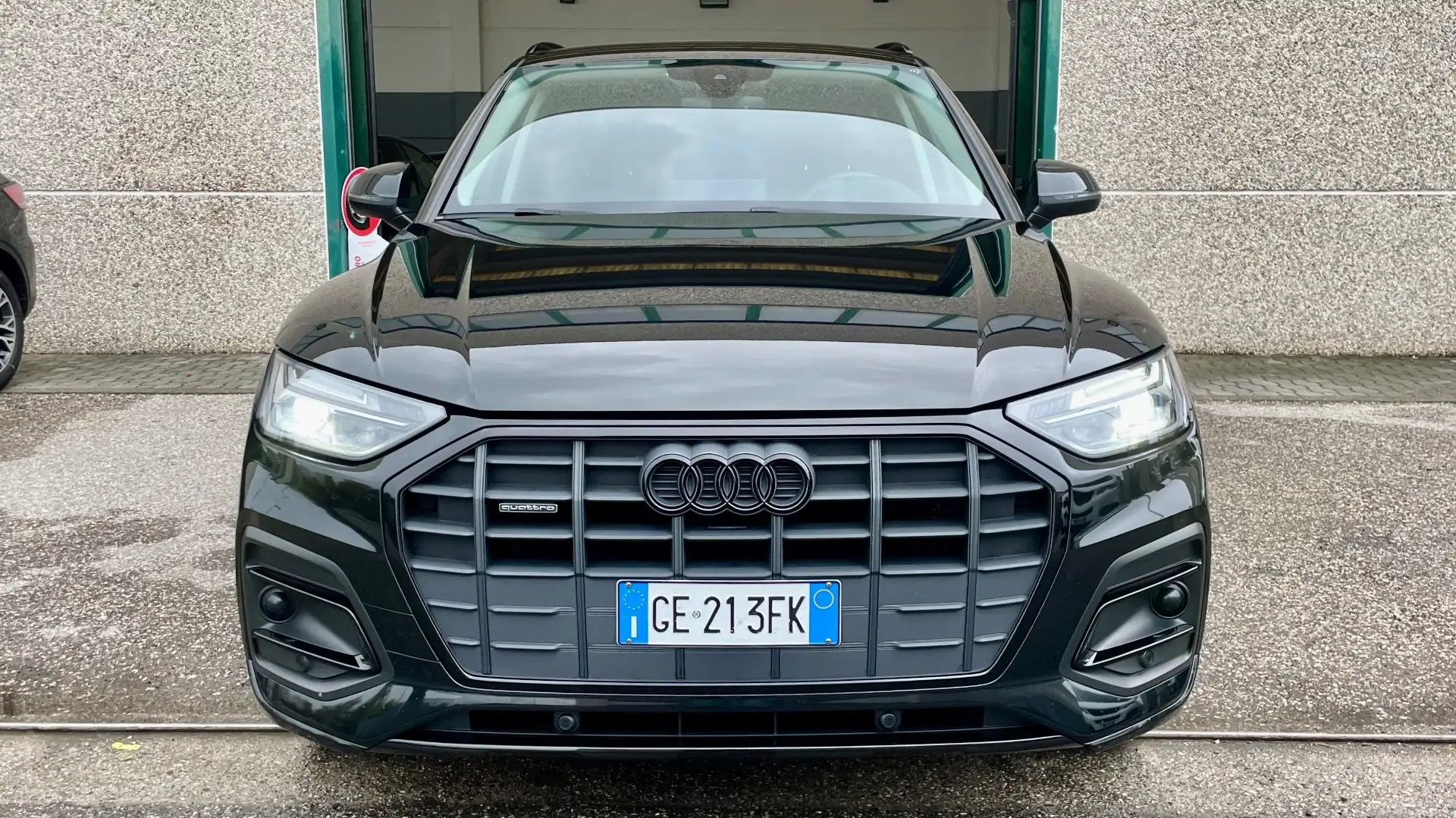 Audi Q5 AUDI Q5 QUATTRO 2.0 40 TDI ADVANCED S-TRONIC 204CV Nero - 2