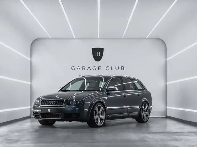 Audi S4 Avant 4.2 V8 quattro