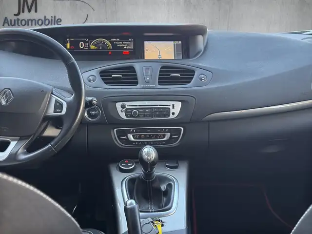 Renault Scenic view 9