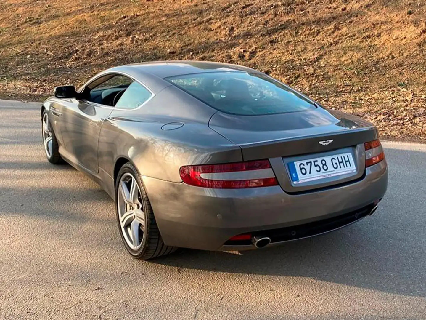 Aston Martin DB9 DB9 Touchtronic2 477 CV - 2