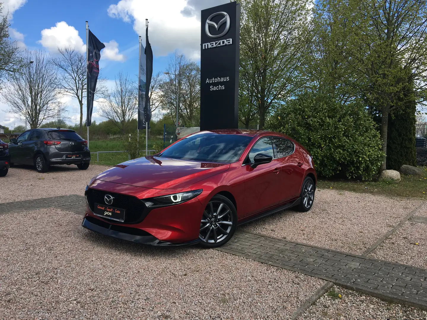 Mazda 3 Selection Sportliche Anbauteile Rot - 1