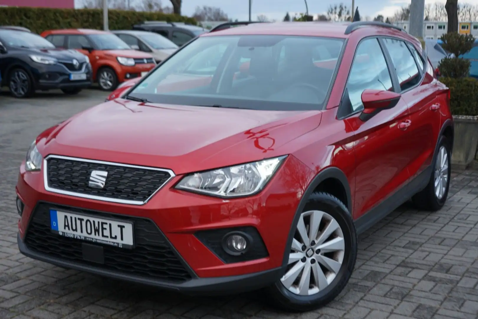 SEAT Arona 1.0 TSI Start&Stop 70kW Style Rot - 1