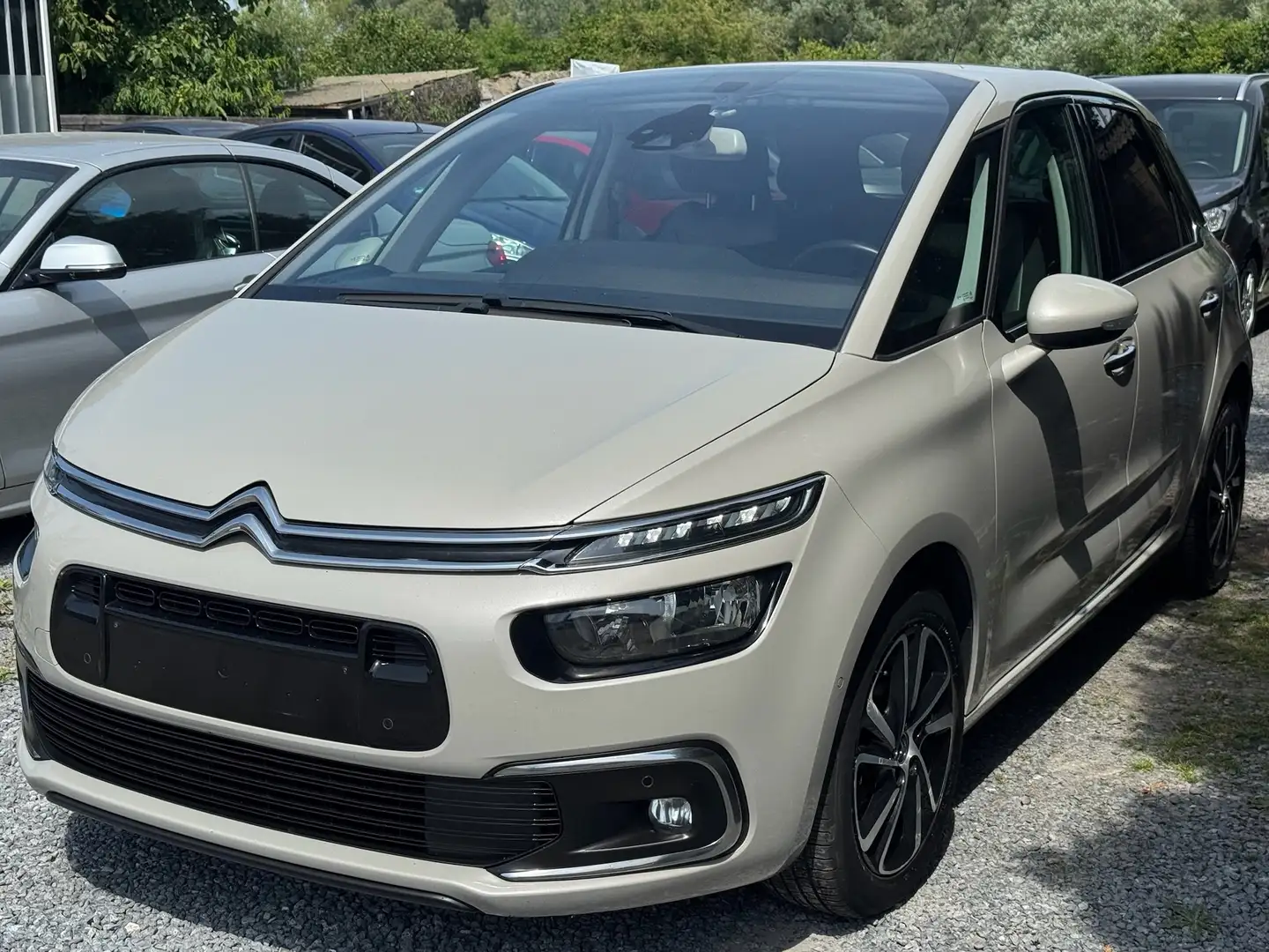Citroen C4 Picasso 1.6HDI Shine S&S Navi/ Cam/ Massage Noir - 1
