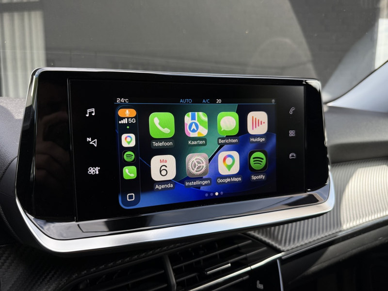 Peugeot 2008 1.2 PT Allure Pack — photo 10