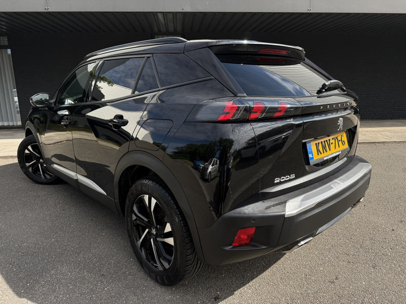 Peugeot 2008 1.2 PT Allure Pack — photo 2