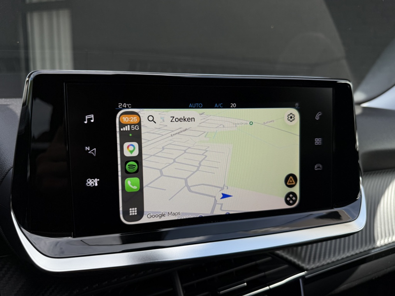 Peugeot 2008 1.2 PT Allure Pack — photo 11