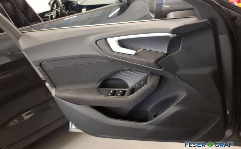 Audi A5 Avant TDI ACC LED Navi RüKa Sitzh. Sportsitze — photo 4