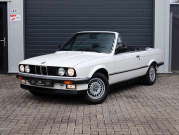 325i Cabriolet E30 - Collector! - Historie!