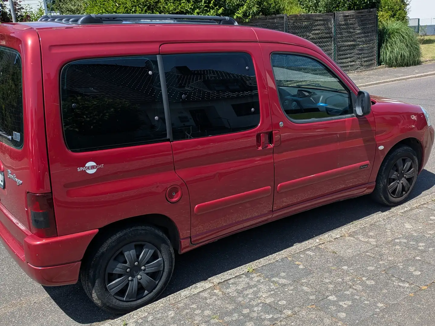 Citroen Berlingo Berlingo 600 1.4 BivalentNiveau B Rot - 2
