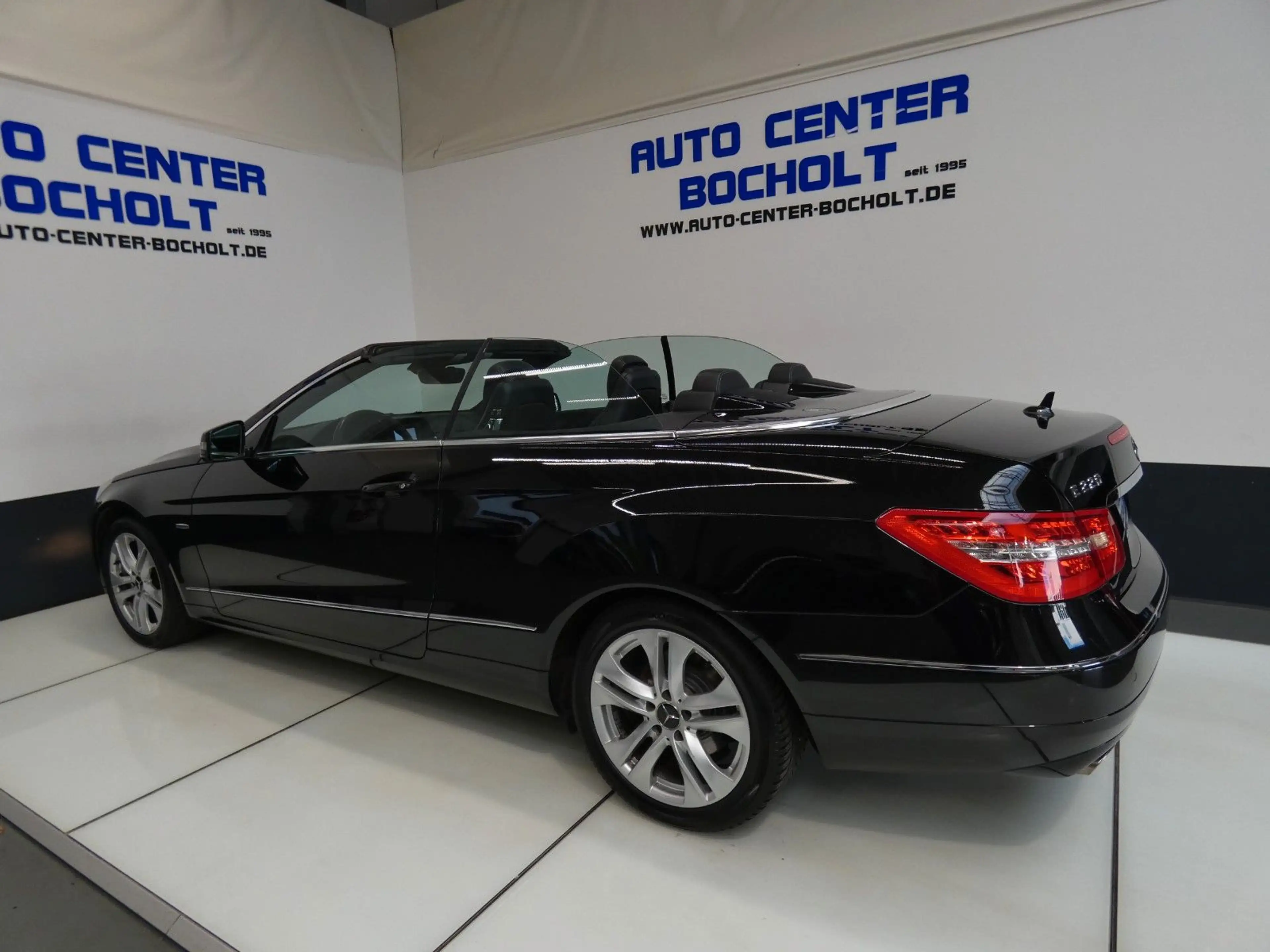 Mercedes-Benz E 220 CDI Avantgarde*Navi*Händlerfahrzeug — photo 14