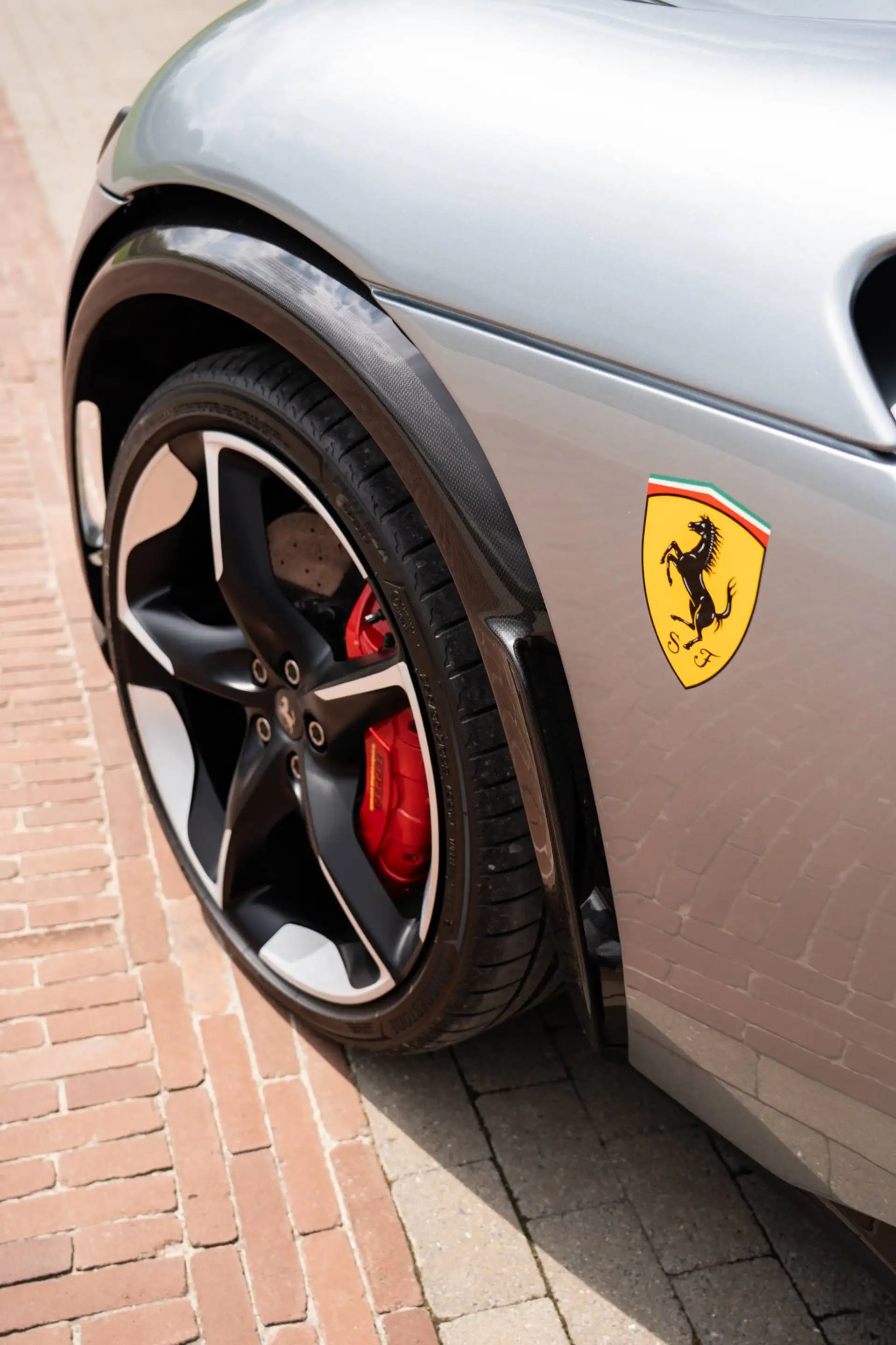 Ferrari Purosangue Purosangue V12i Full Carbon Pano Matrix Massage — photo 7
