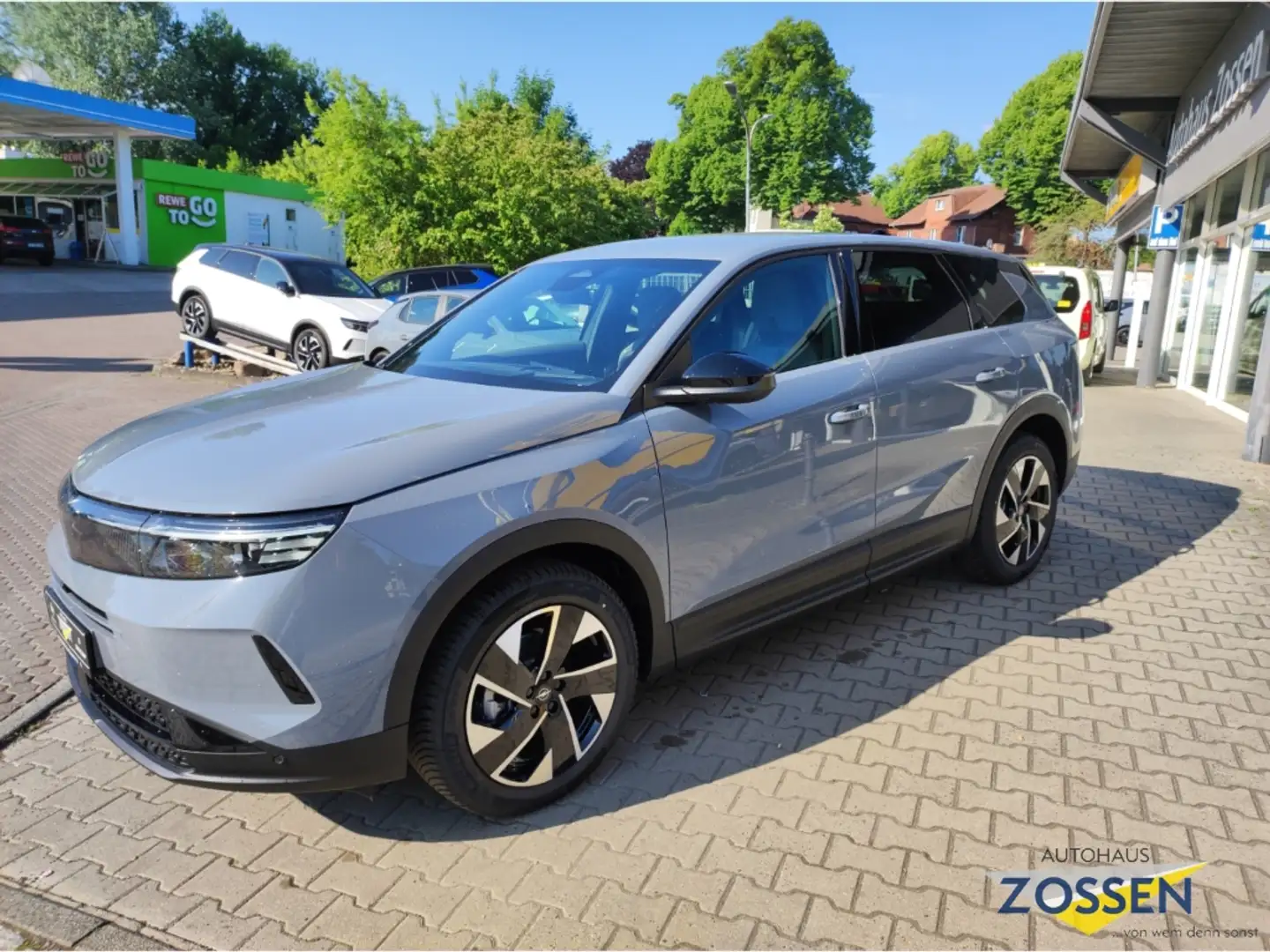 Opel Grandland 48V Mild-Hybrid GS Navi LED Soundsys. Grau - 2