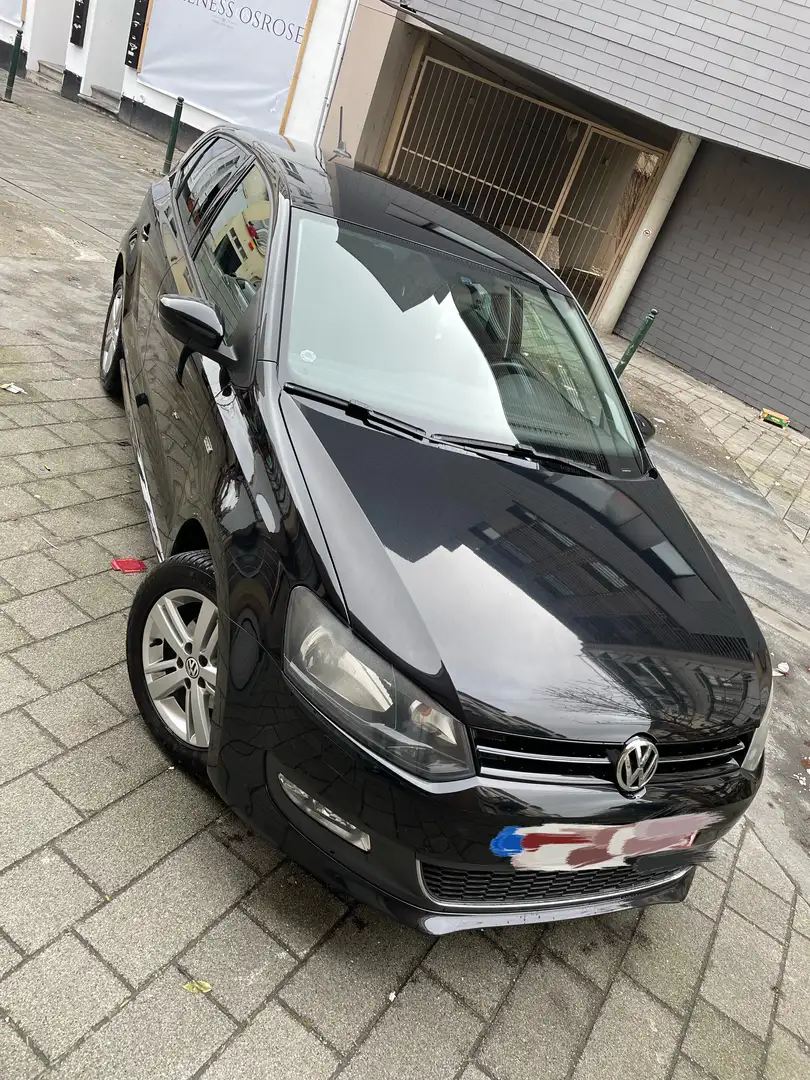 Volkswagen Polo 1.2i essence Zwart - 1