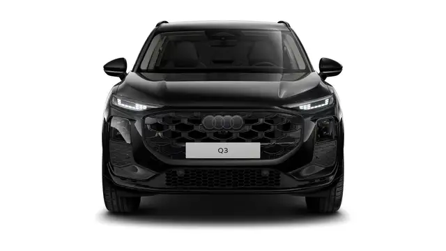 Audi Q3 view 6